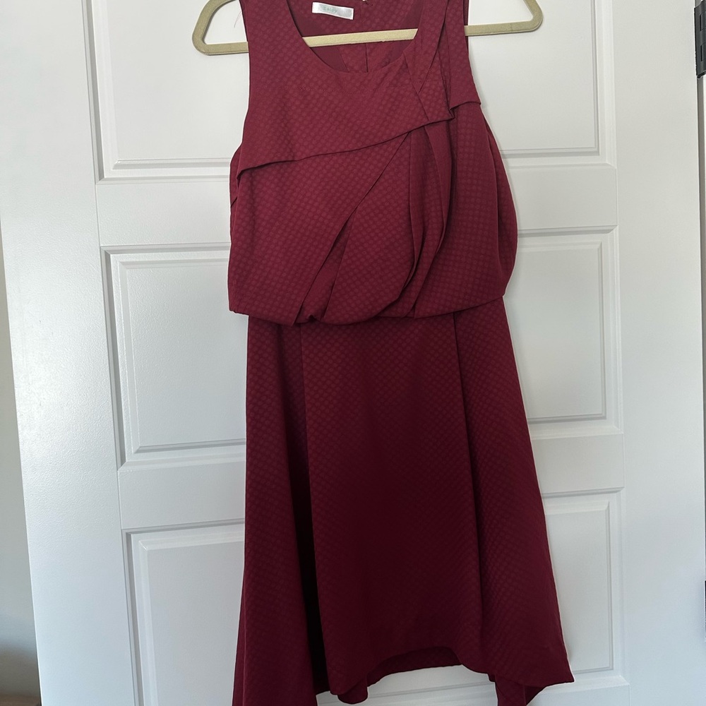 Esley Burgundy Sleeveless Dress